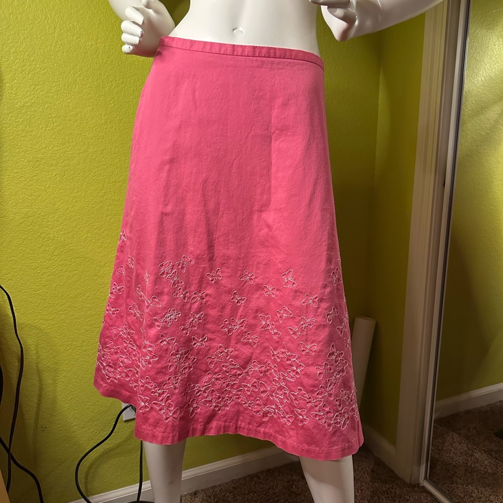 Liz Claiborne Pink Midi Skirt with Butterfly Stitch Detailing